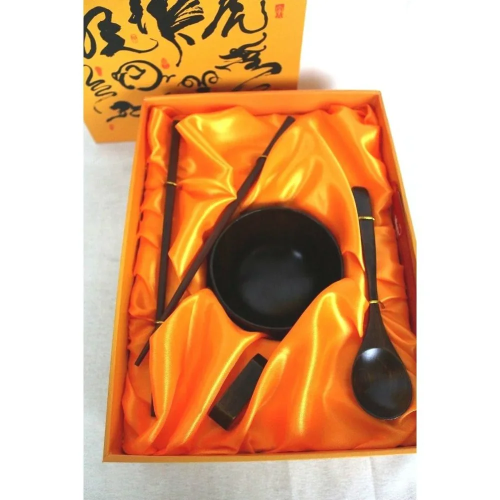 Yunhong Wood Udong Noodle Soup Cereal Bowl w/ Chopsticks Spoon and Rest Boxed